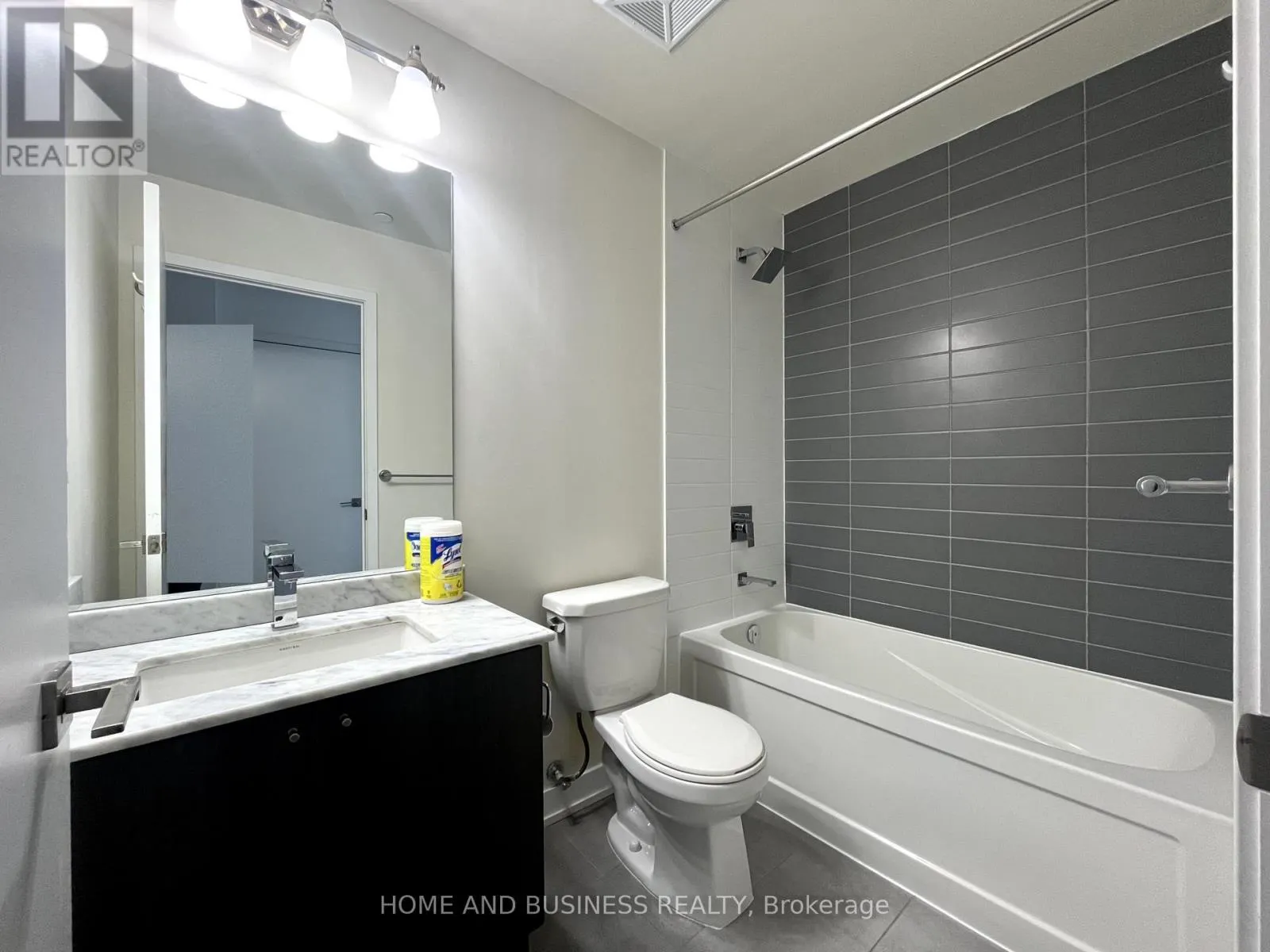 2305 - 4011 BRICKSTONE MEWS