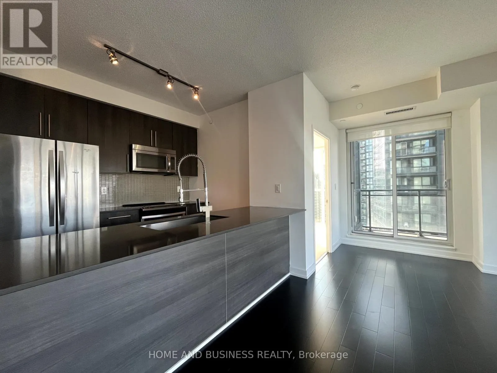 2305 - 4011 BRICKSTONE MEWS