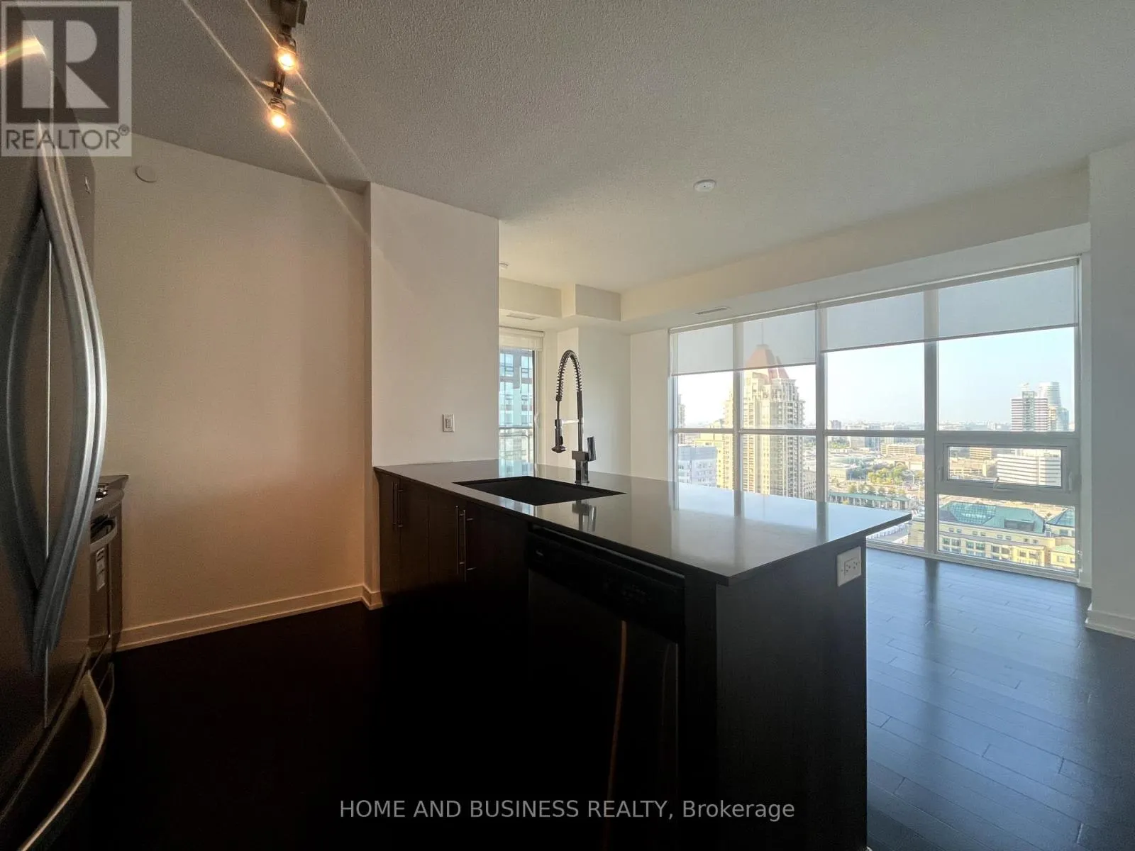 2305 - 4011 BRICKSTONE MEWS