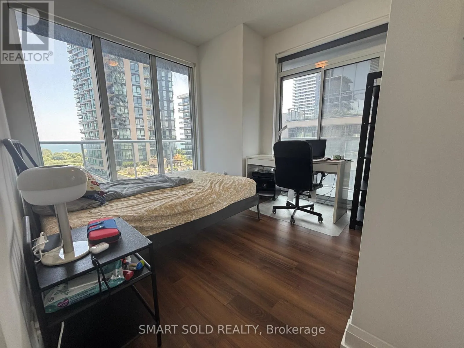 904 - 56 ANNIE CRAIG DRIVE