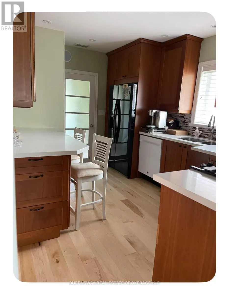 14 OAKFIELD DRIVE
