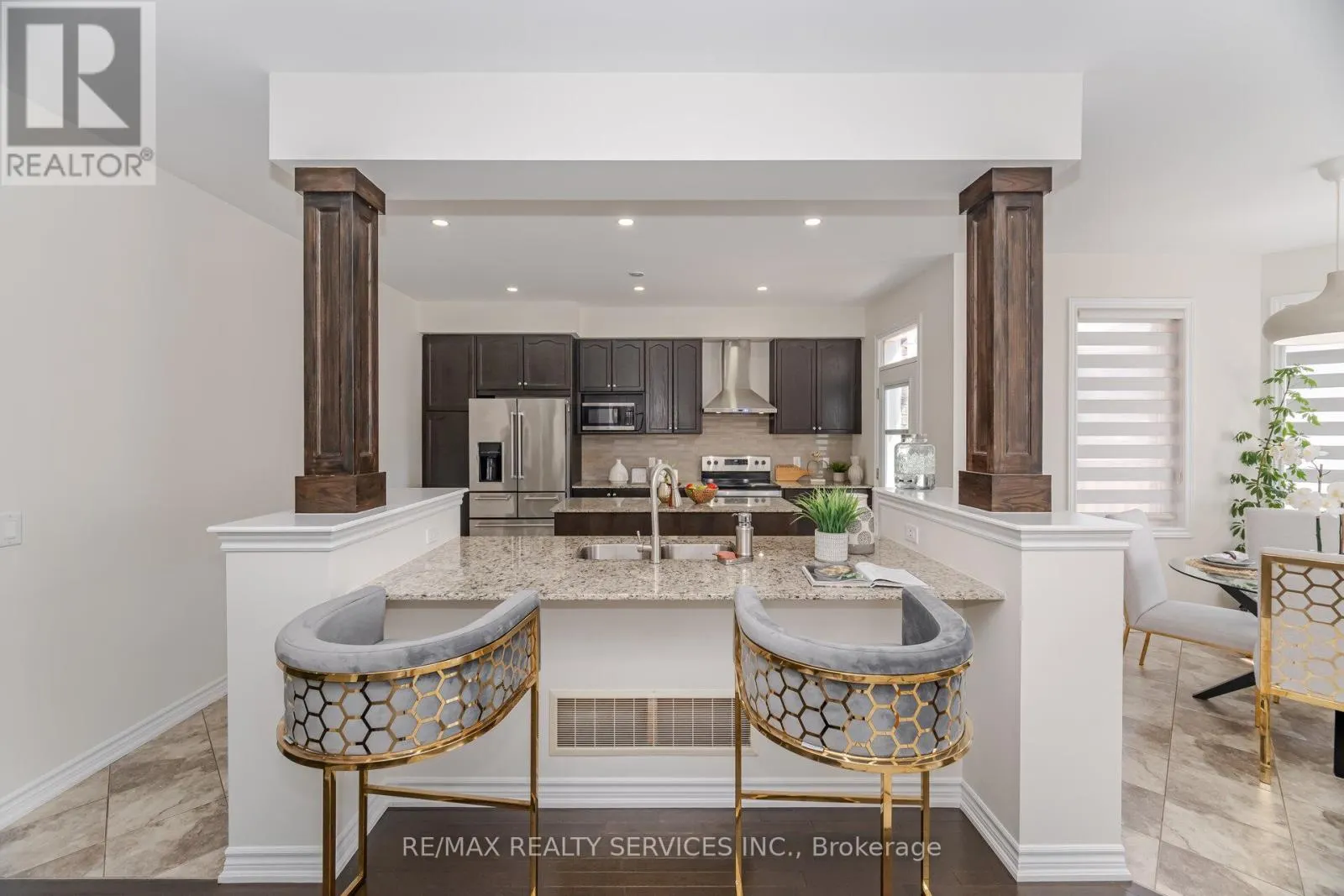 97 FAWNRIDGE ROAD