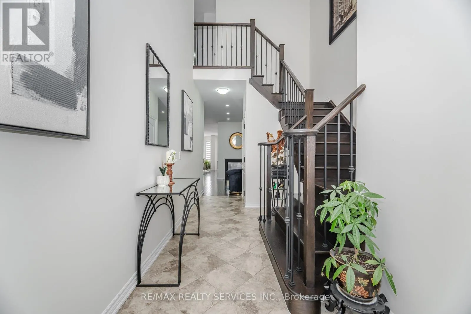 97 FAWNRIDGE ROAD