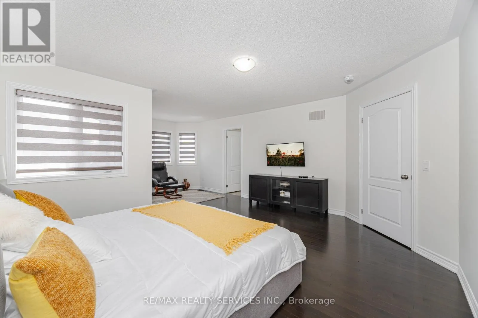 97 FAWNRIDGE ROAD