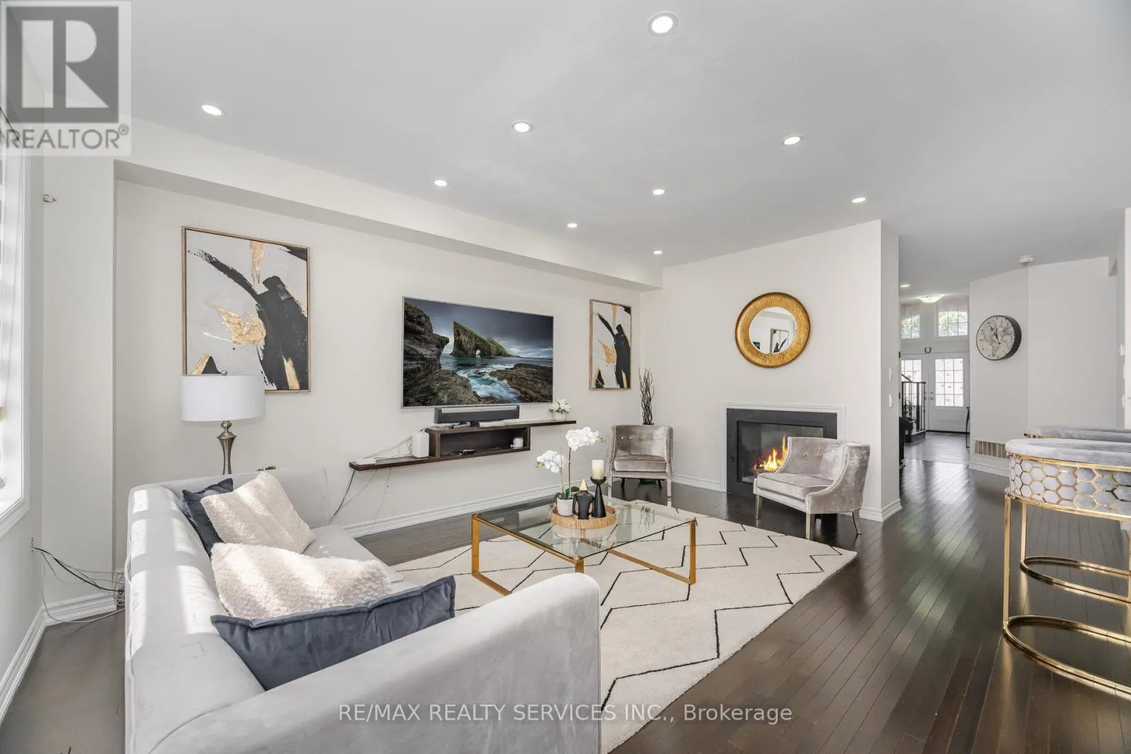 97 FAWNRIDGE ROAD