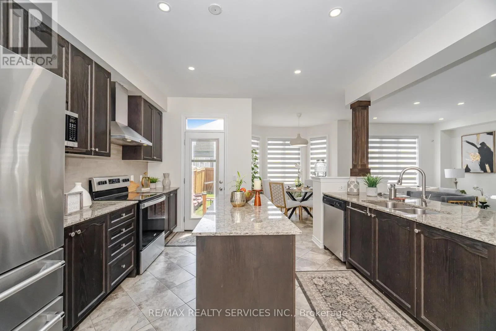 97 FAWNRIDGE ROAD