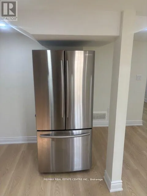 LOWER - 351 GREENLESS CIRCLE