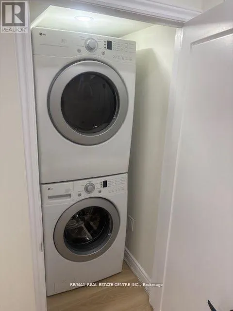 LOWER - 351 GREENLESS CIRCLE