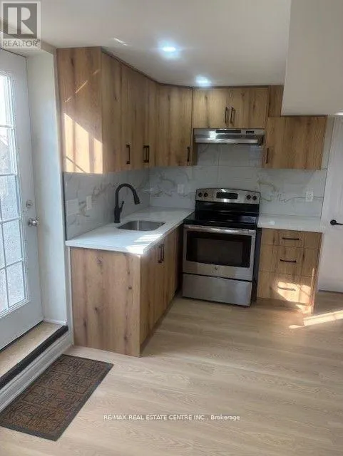LOWER - 351 GREENLESS CIRCLE