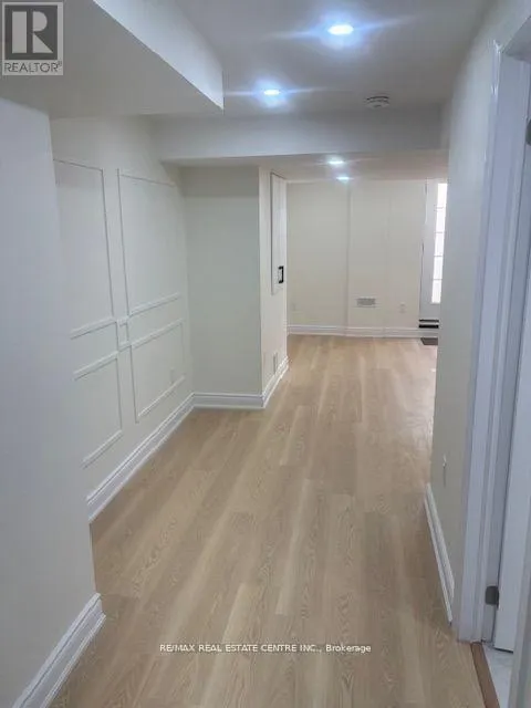 LOWER - 351 GREENLESS CIRCLE