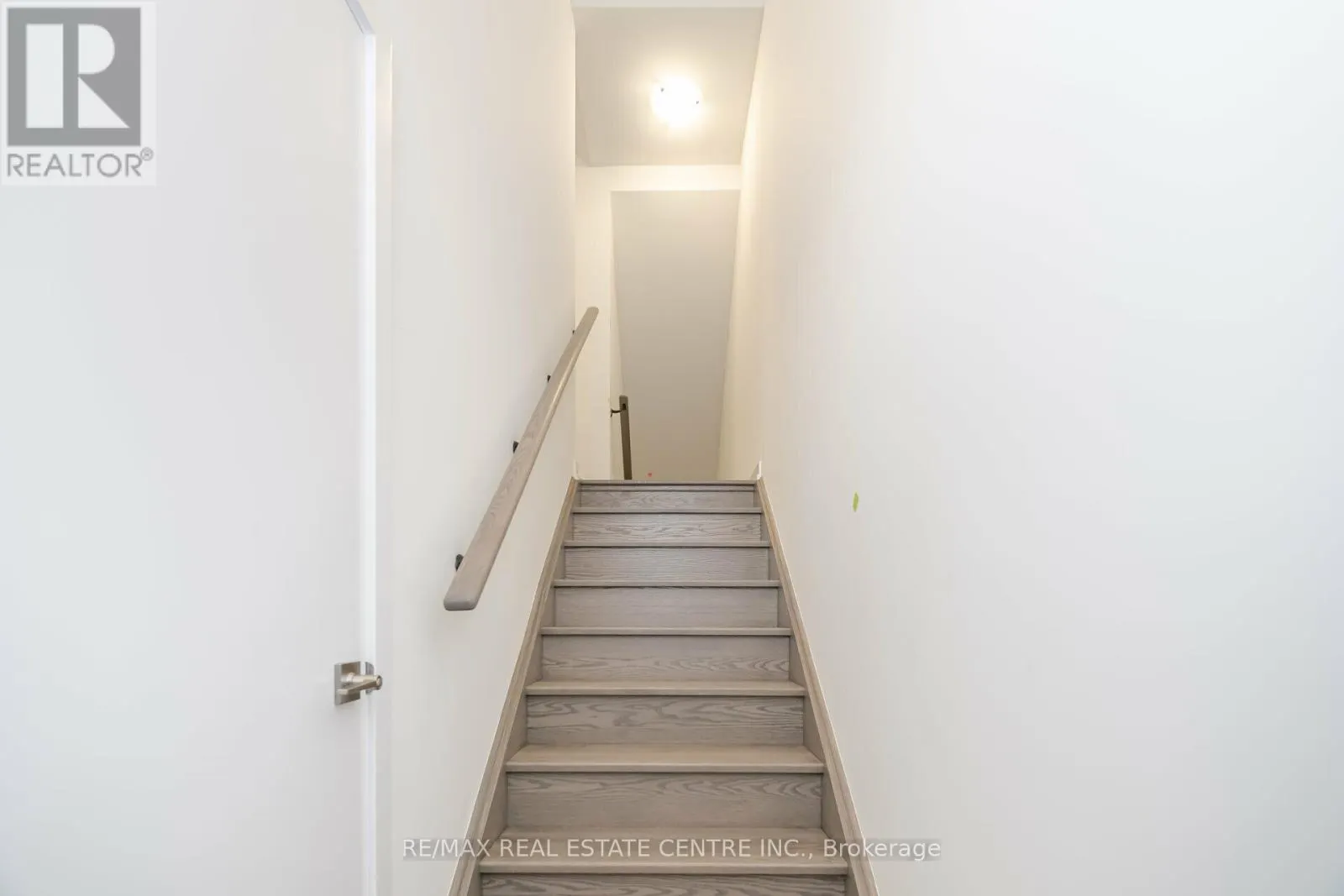 1320 KOBZAR DRIVE