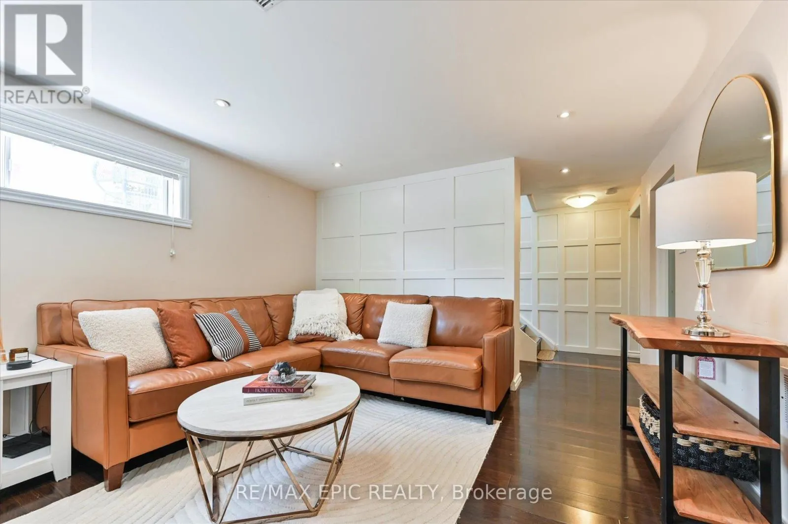 LOWER - 2683 TRUSCOTT DRIVE