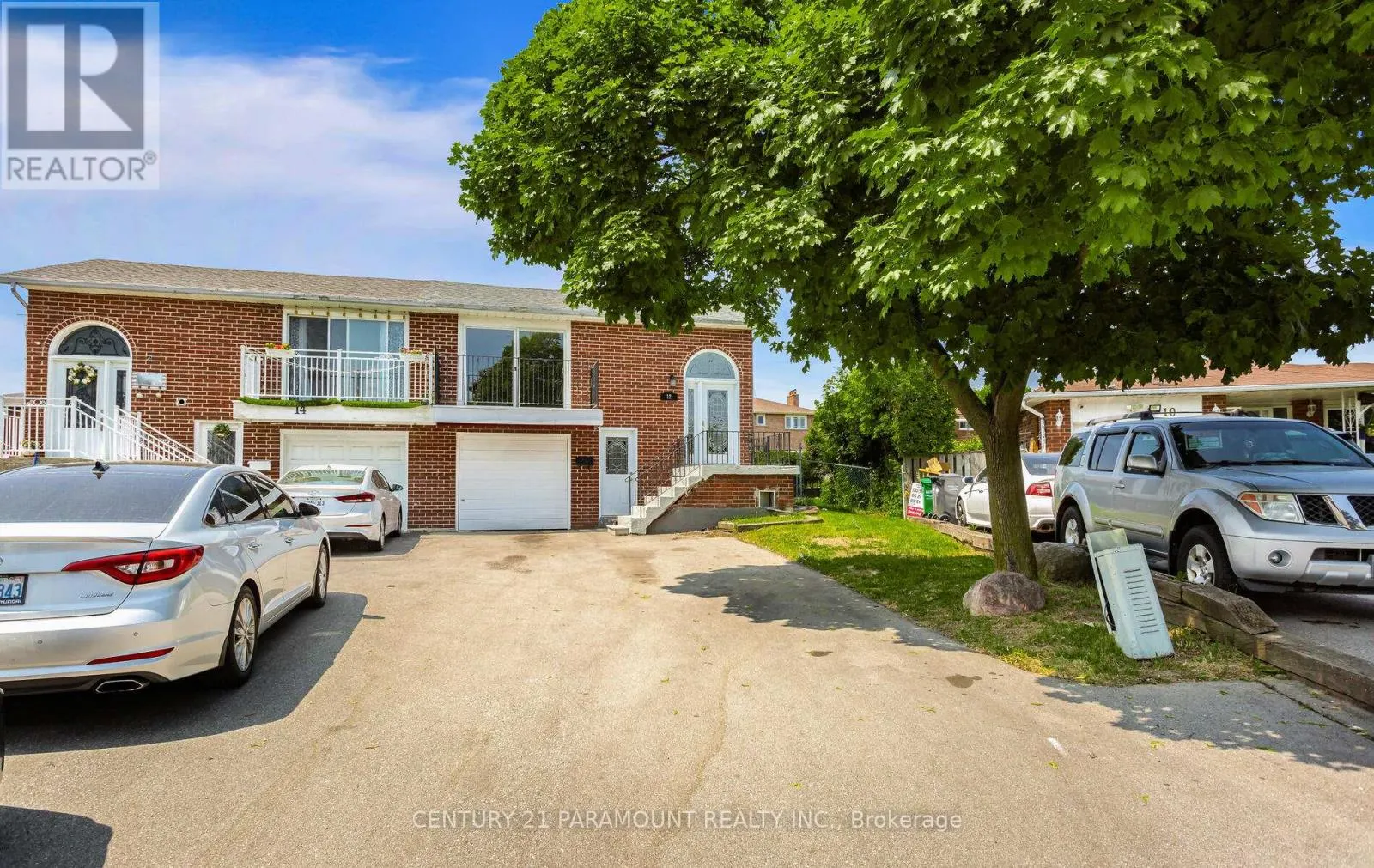 12 MONTJOY CRESCENT
