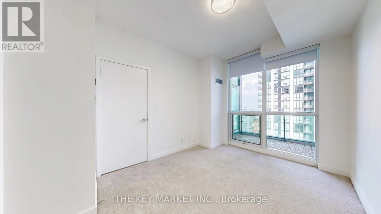2404 - 3985 GRAND PARK DRIVE