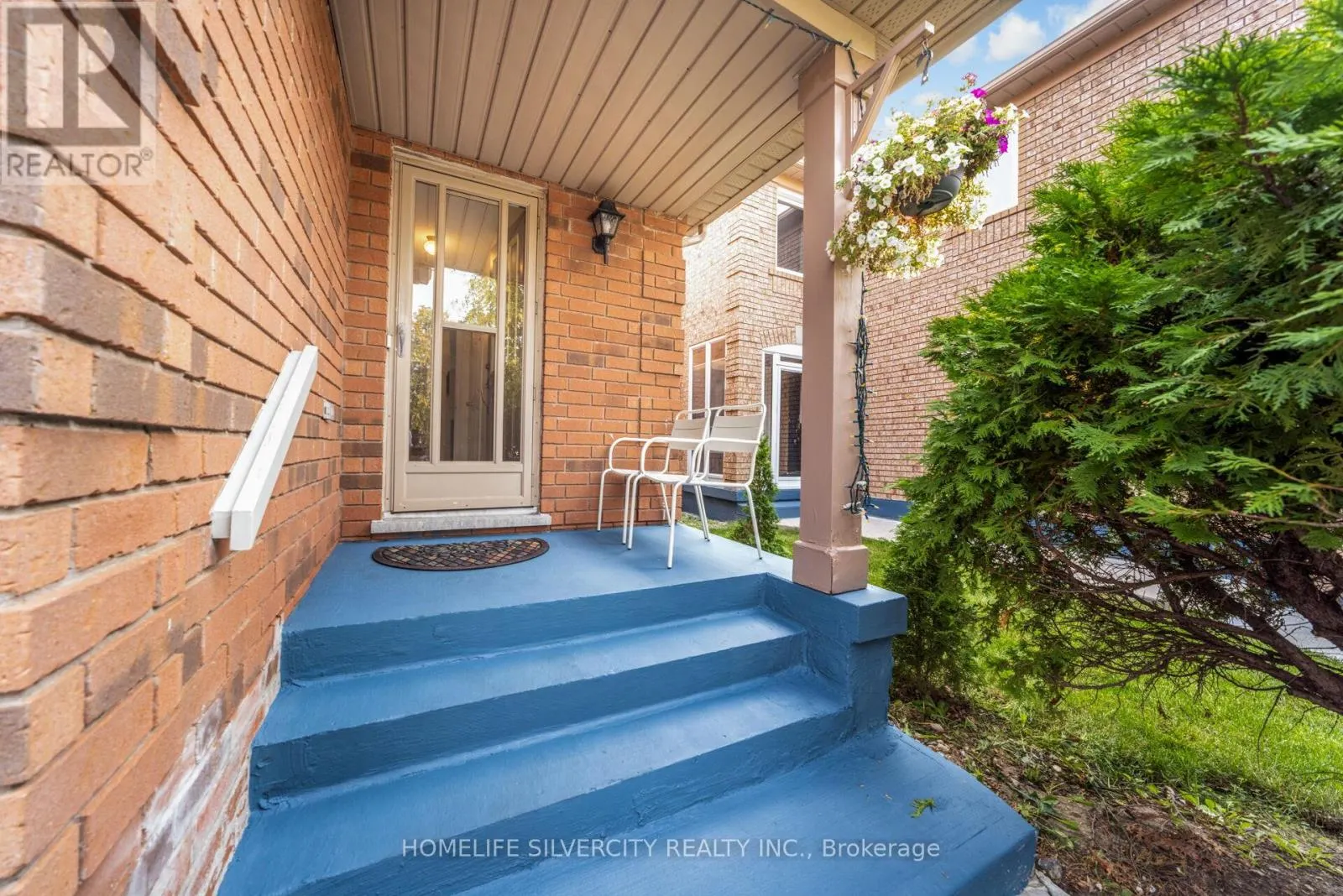 85 DANDELION ROAD