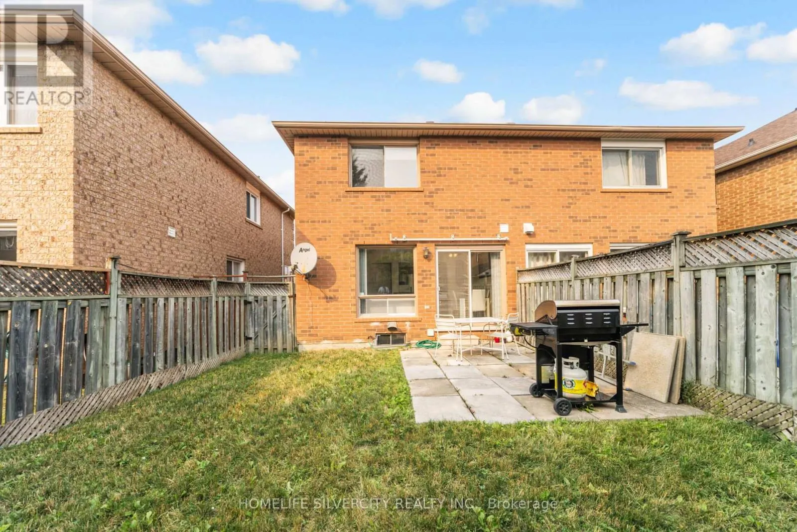85 DANDELION ROAD