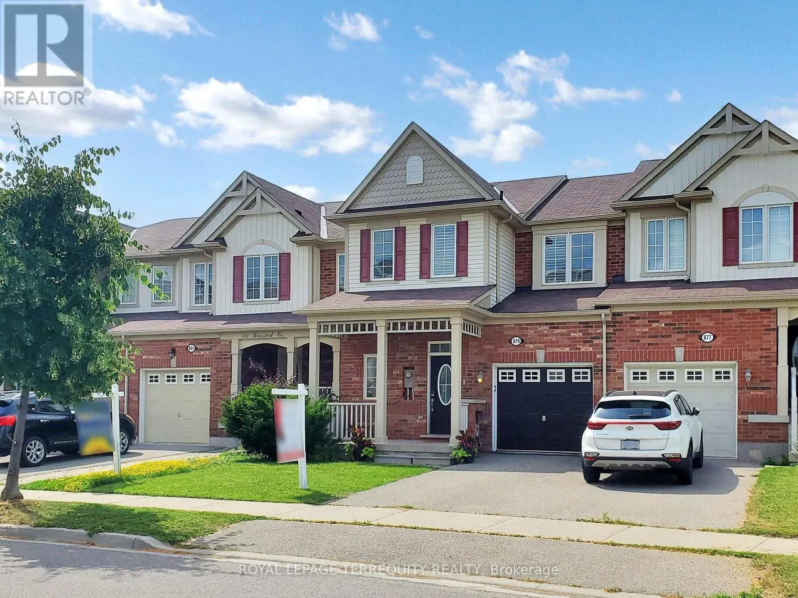879 BRASSARD CIRCLE