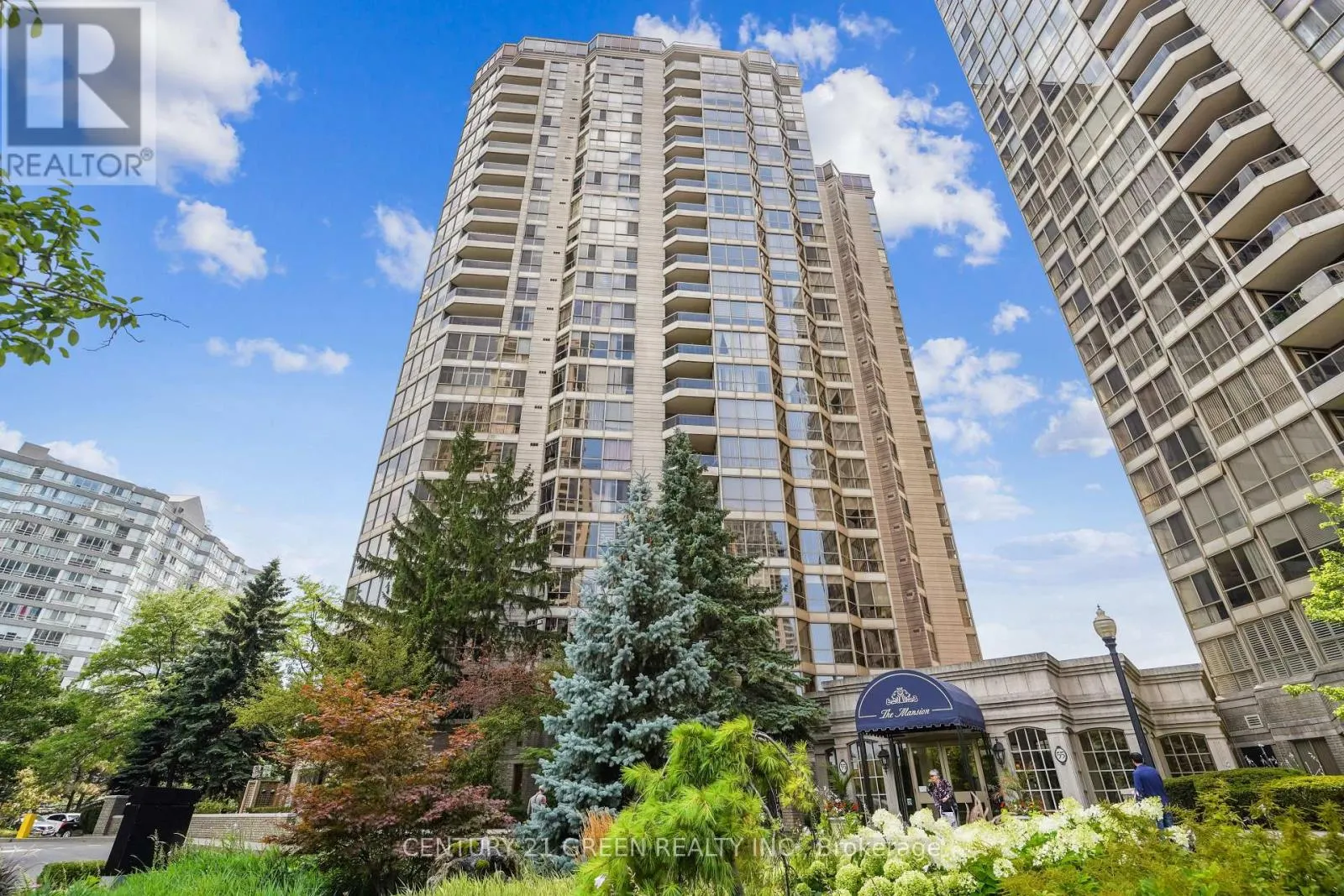 613 - 55 KINGSBRIDGE GARDEN CIRCLE