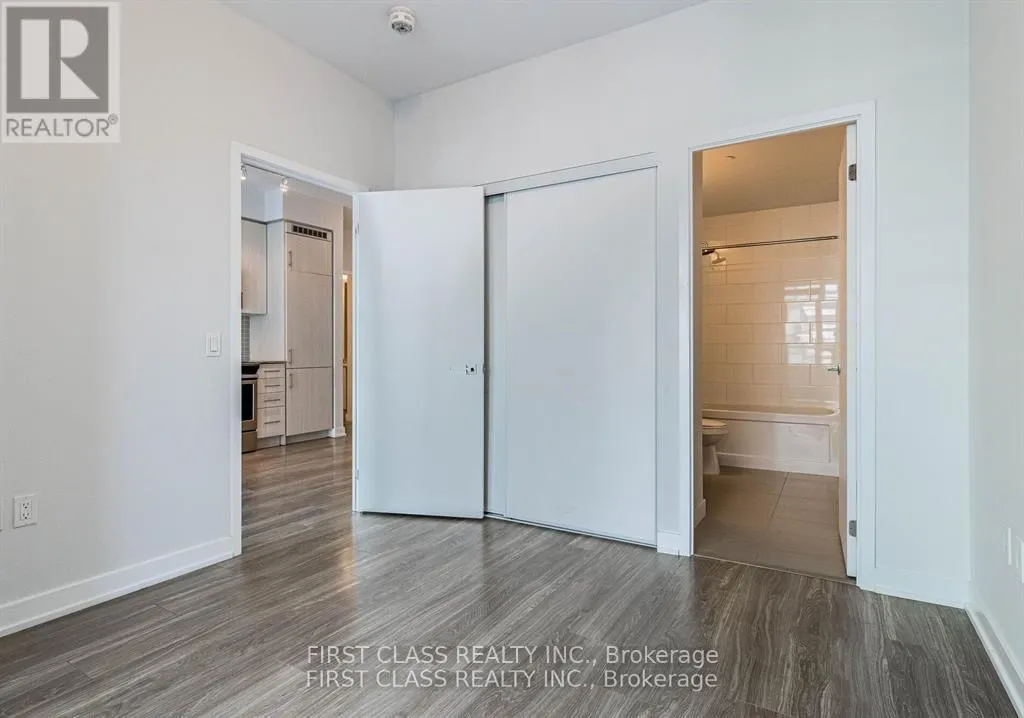 3216 - 4055 PARKSIDE VILLAGE DRIVE