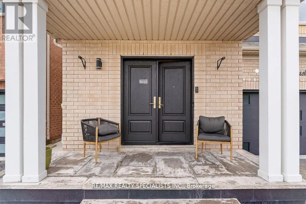 15 BROWNBUSH WAY