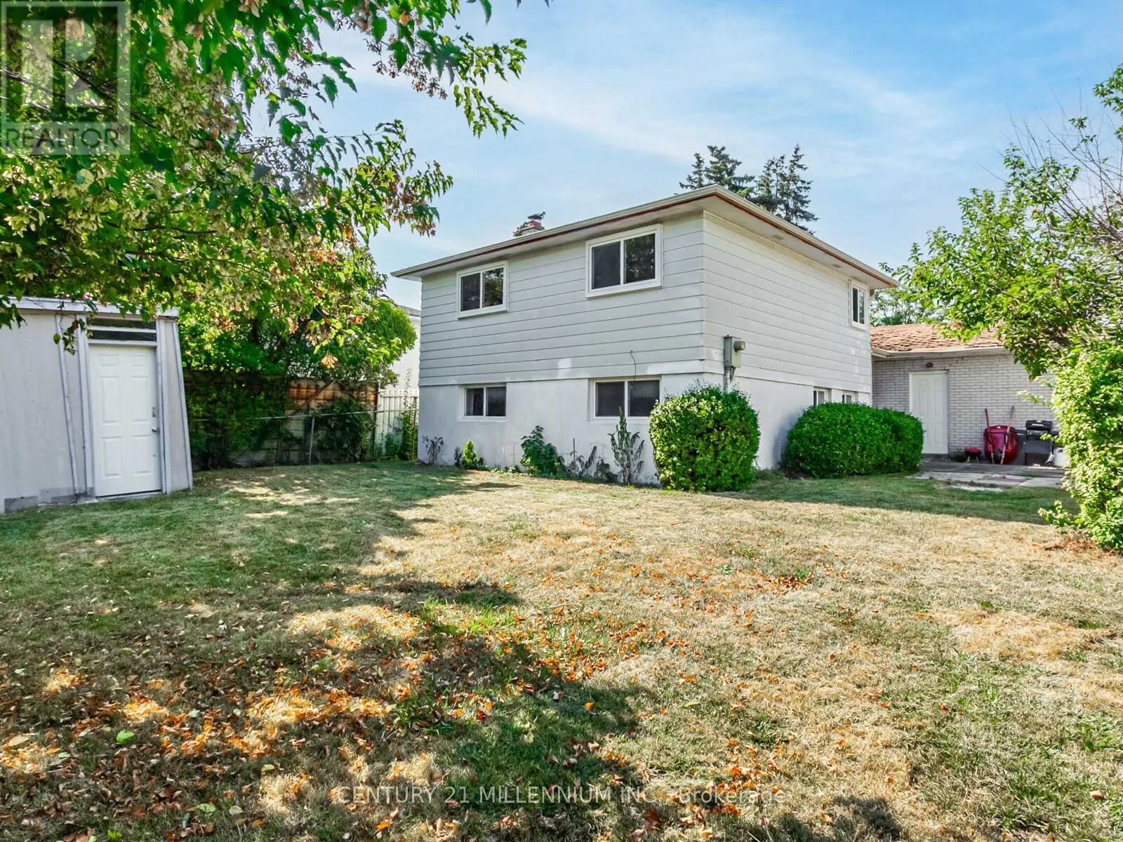 986 MCBRIDE AVENUE