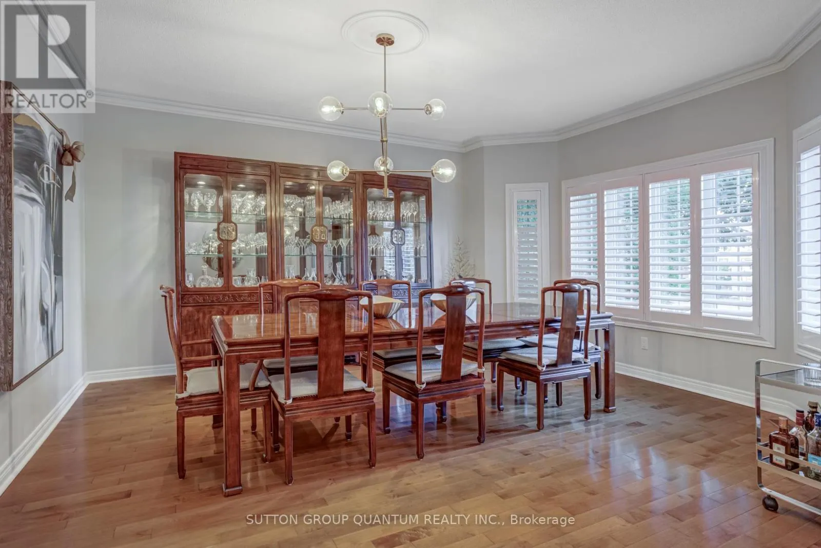 2372 RAVINE GATE