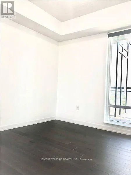 2211 - 2560 EGLINTON AVENUE W