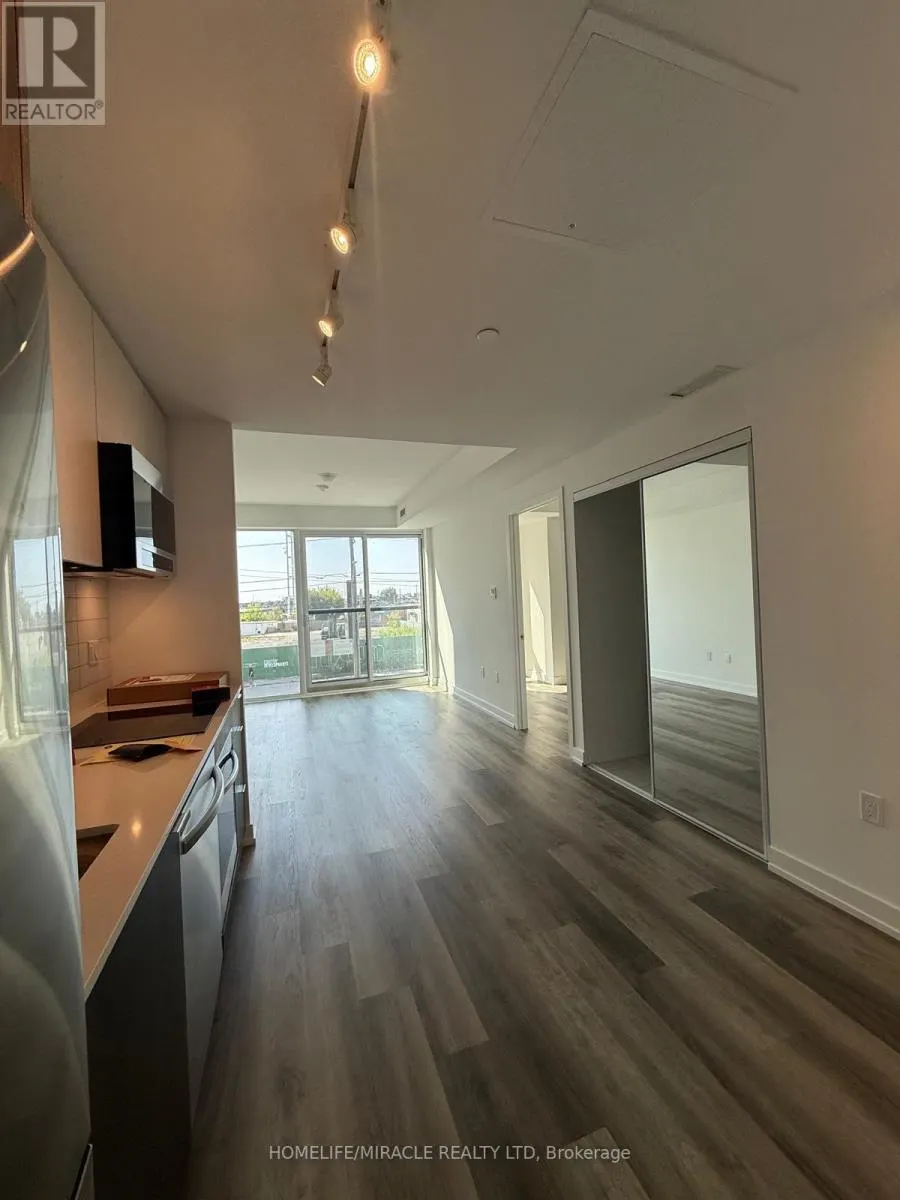 6 CHARTWELL ROAD S