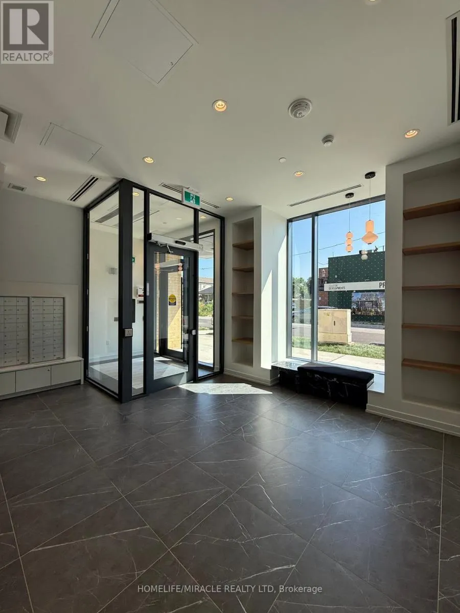 6 CHARTWELL ROAD S