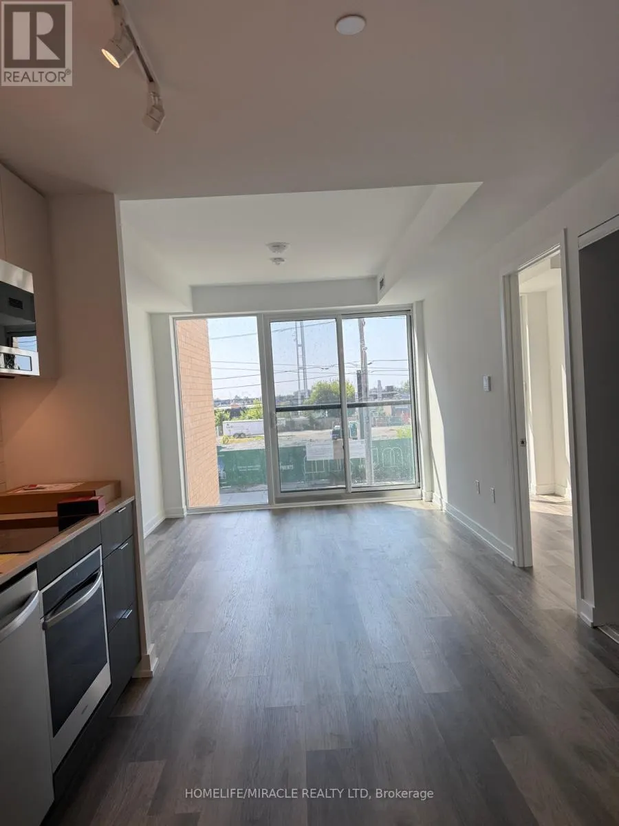 6 CHARTWELL ROAD S