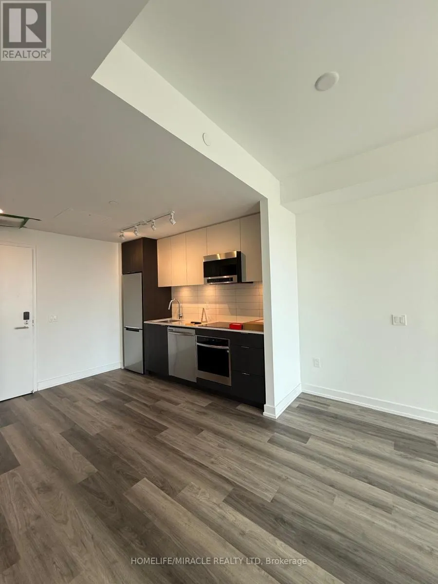 6 CHARTWELL ROAD S