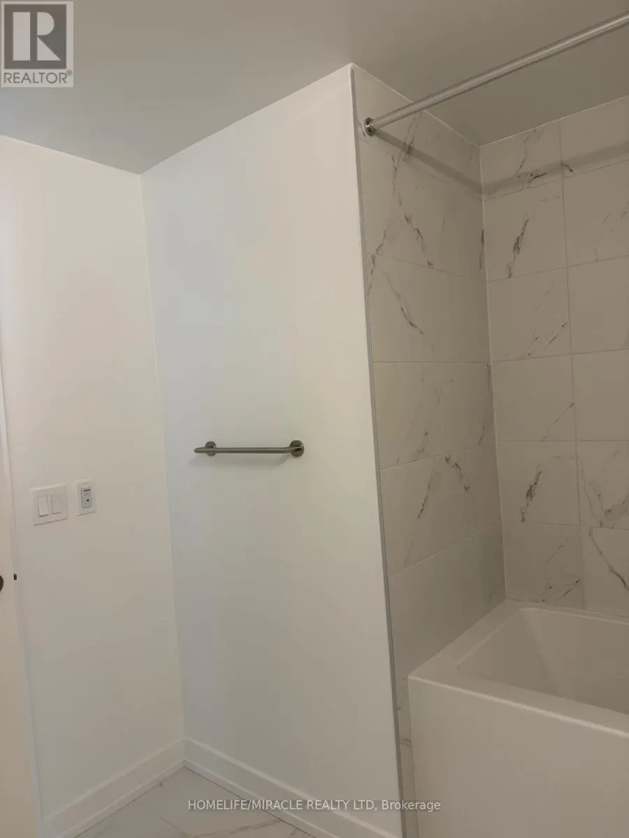 6 CHARTWELL ROAD S