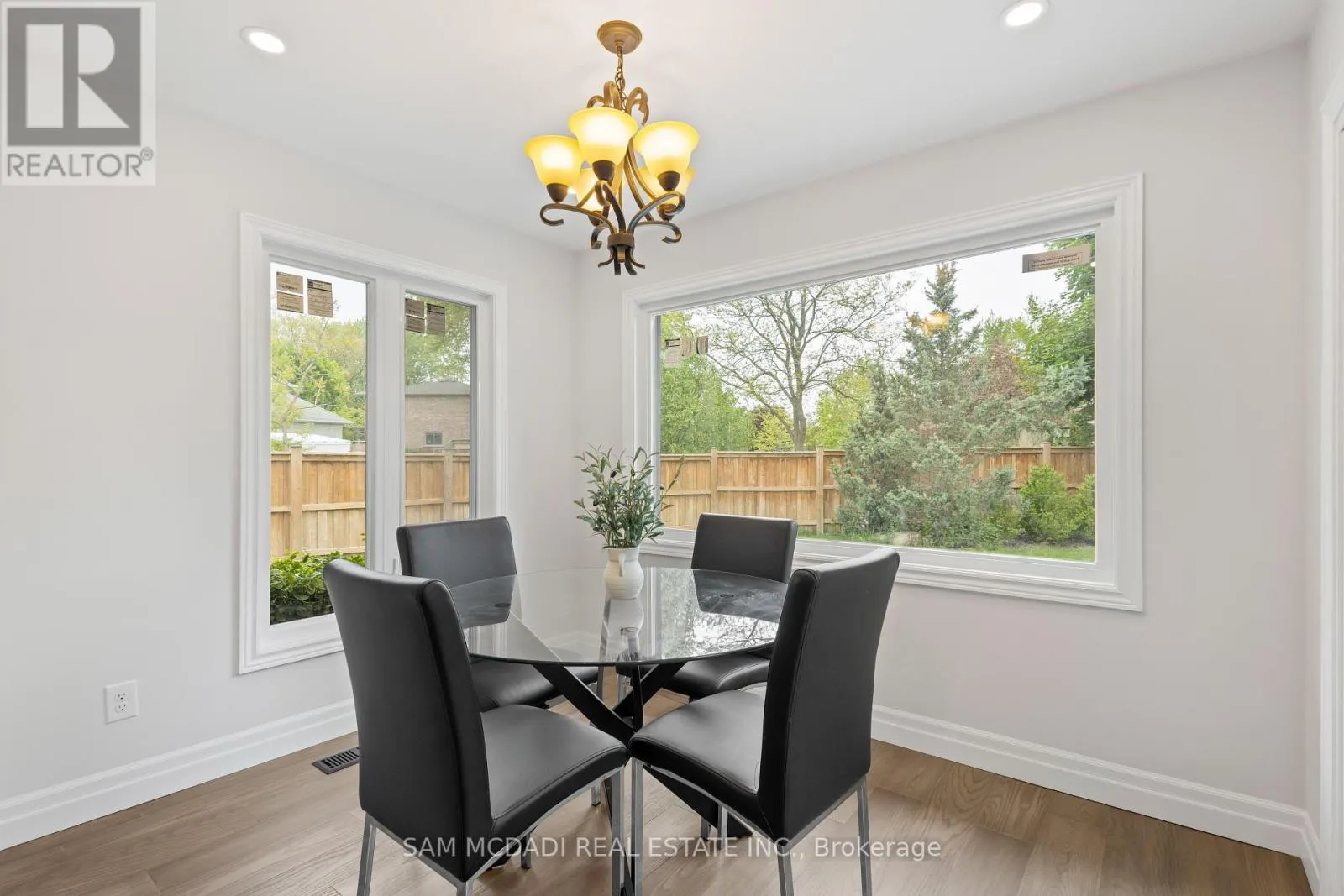2535 ROBIN DRIVE