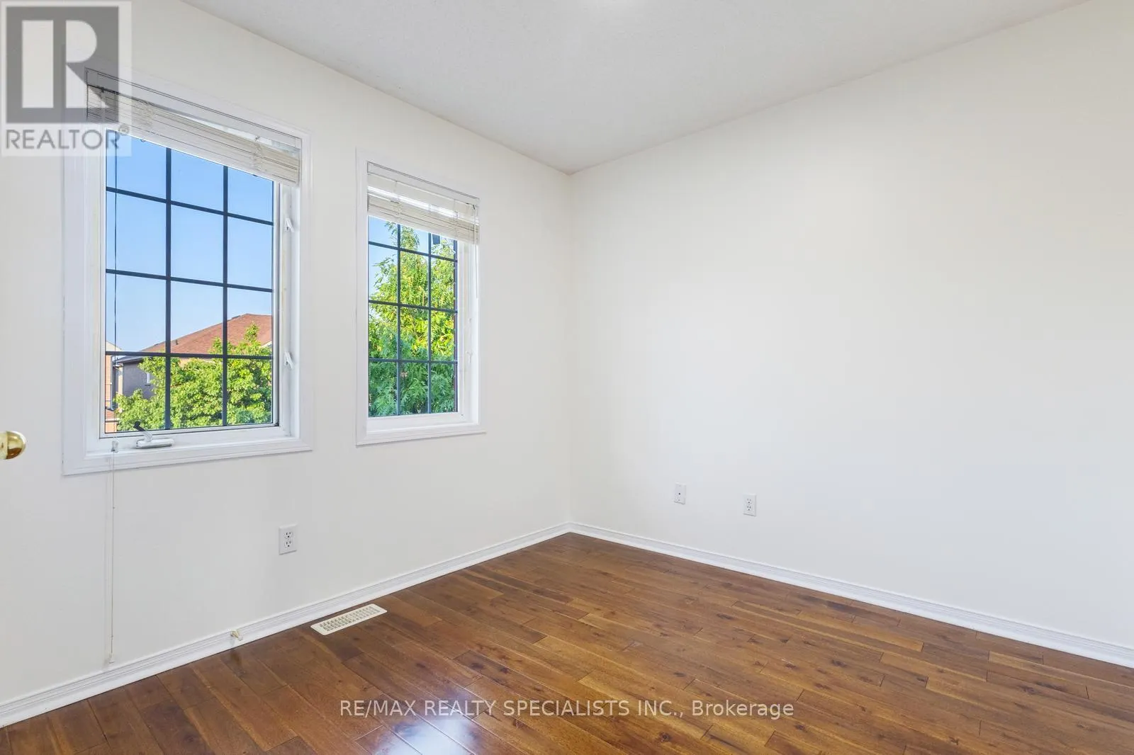 42 TRUMPET VALLEY BOULEVARD
