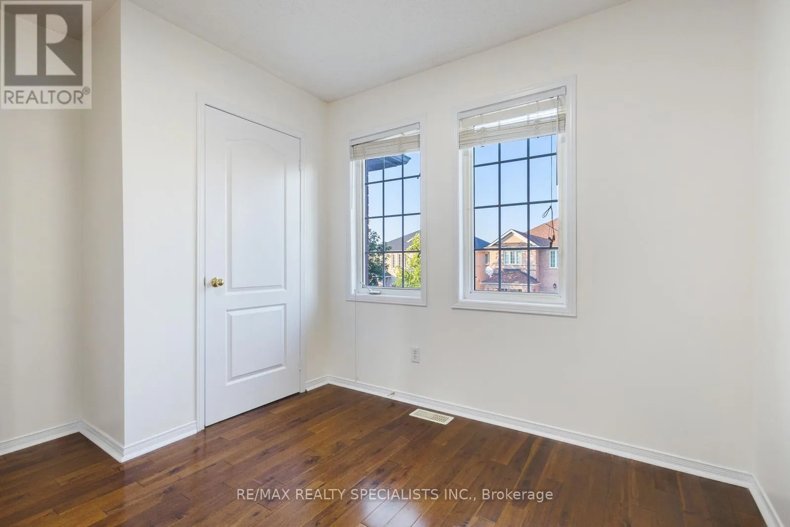 42 TRUMPET VALLEY BOULEVARD