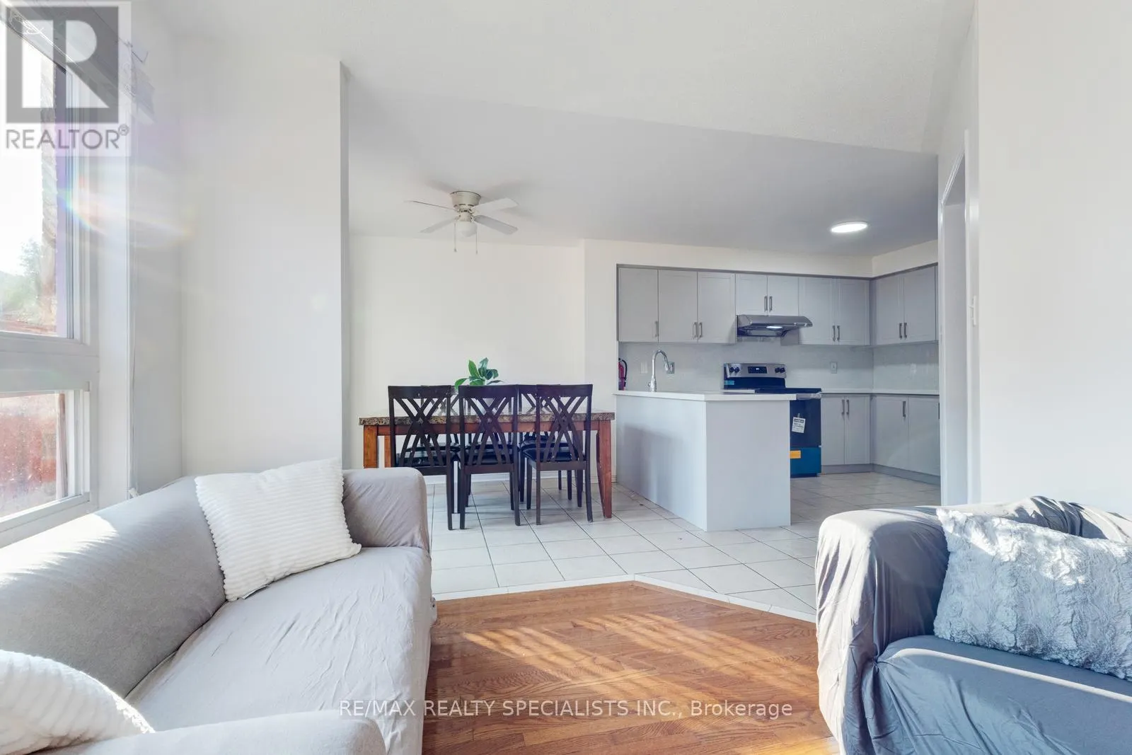 42 TRUMPET VALLEY BOULEVARD