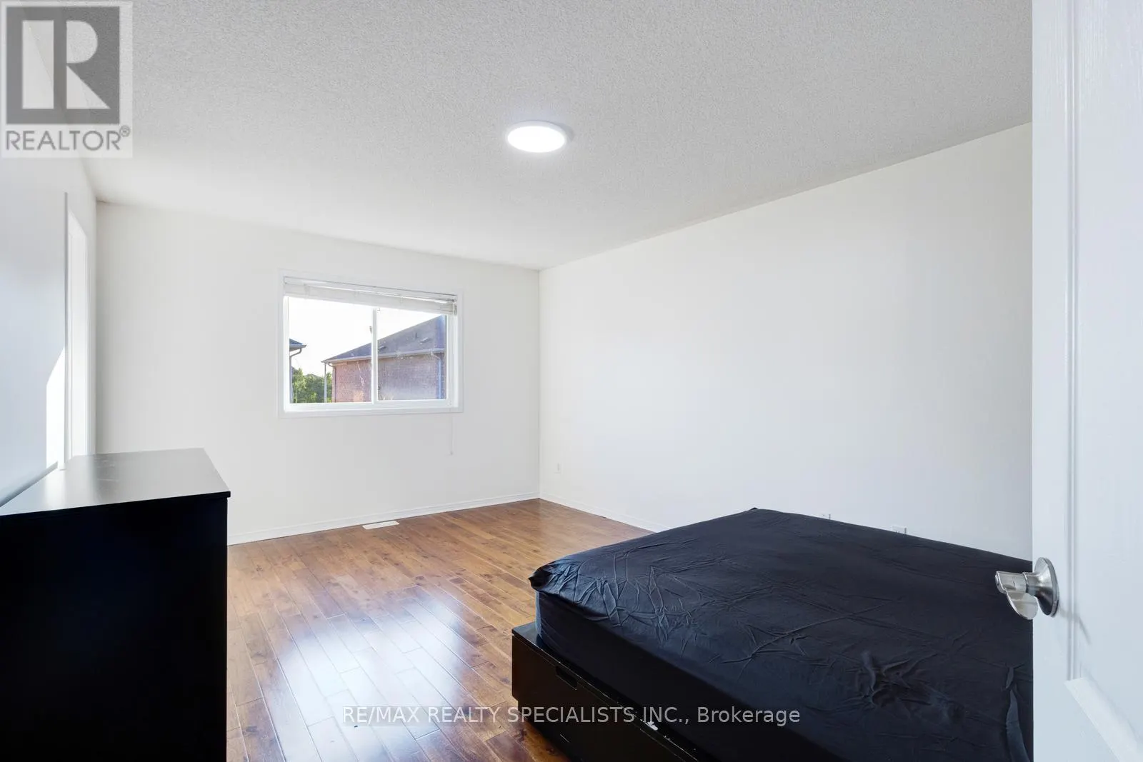 42 TRUMPET VALLEY BOULEVARD