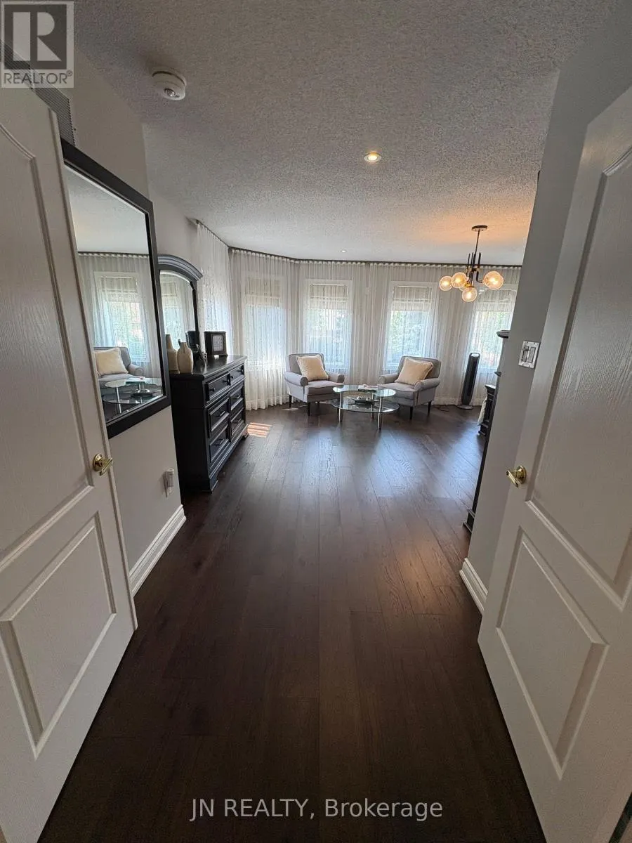 77 COLONEL BERTRAM ROAD