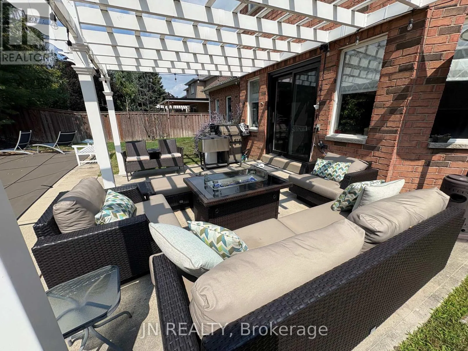 77 COLONEL BERTRAM ROAD