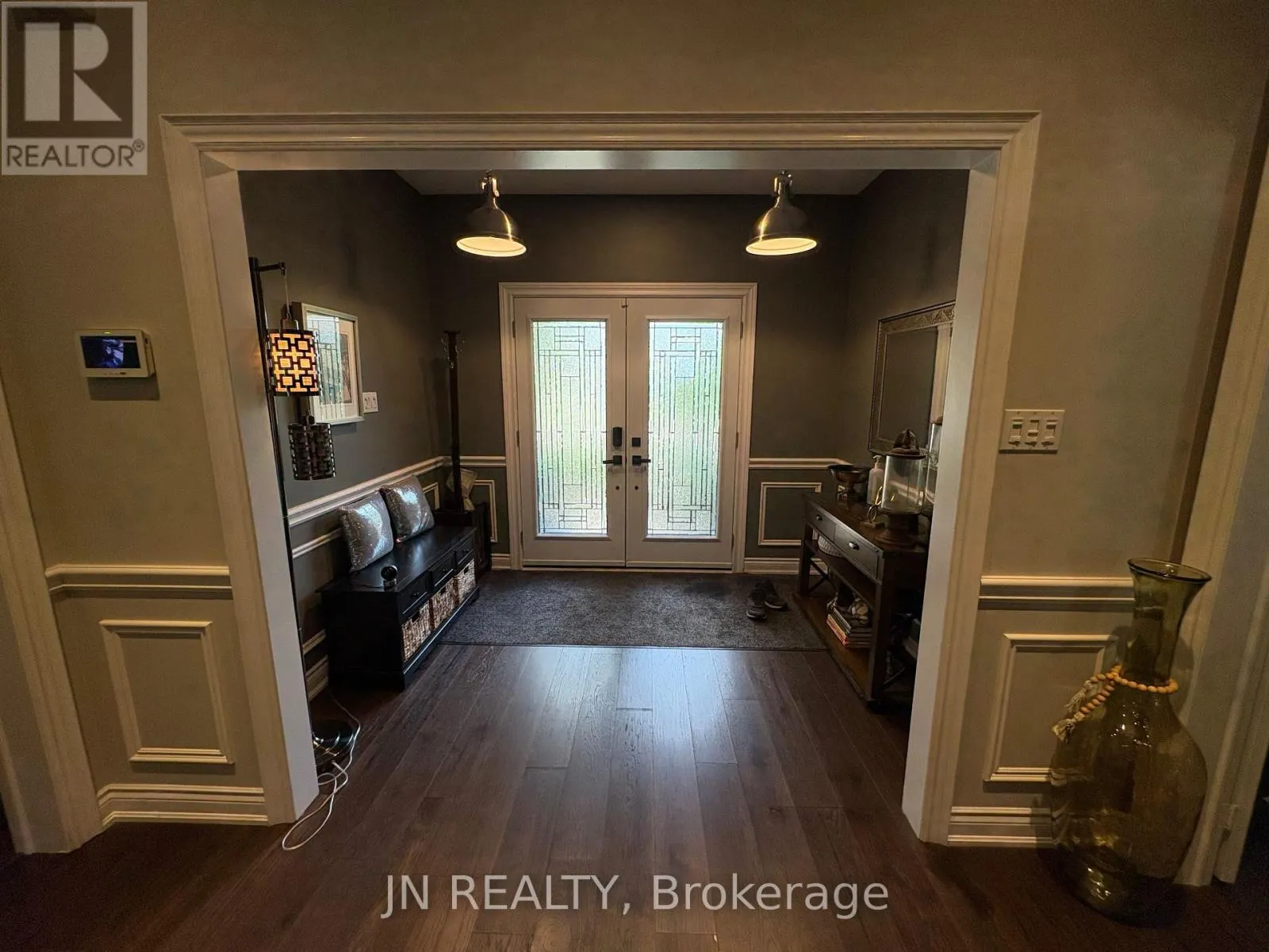 77 COLONEL BERTRAM ROAD
