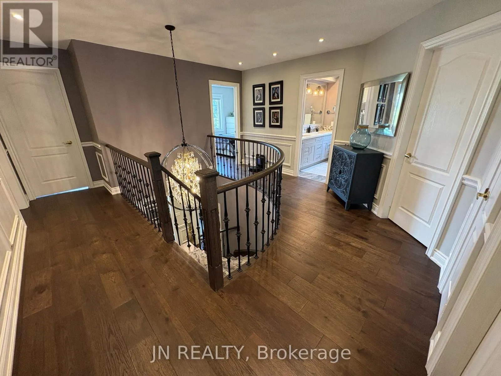 77 COLONEL BERTRAM ROAD