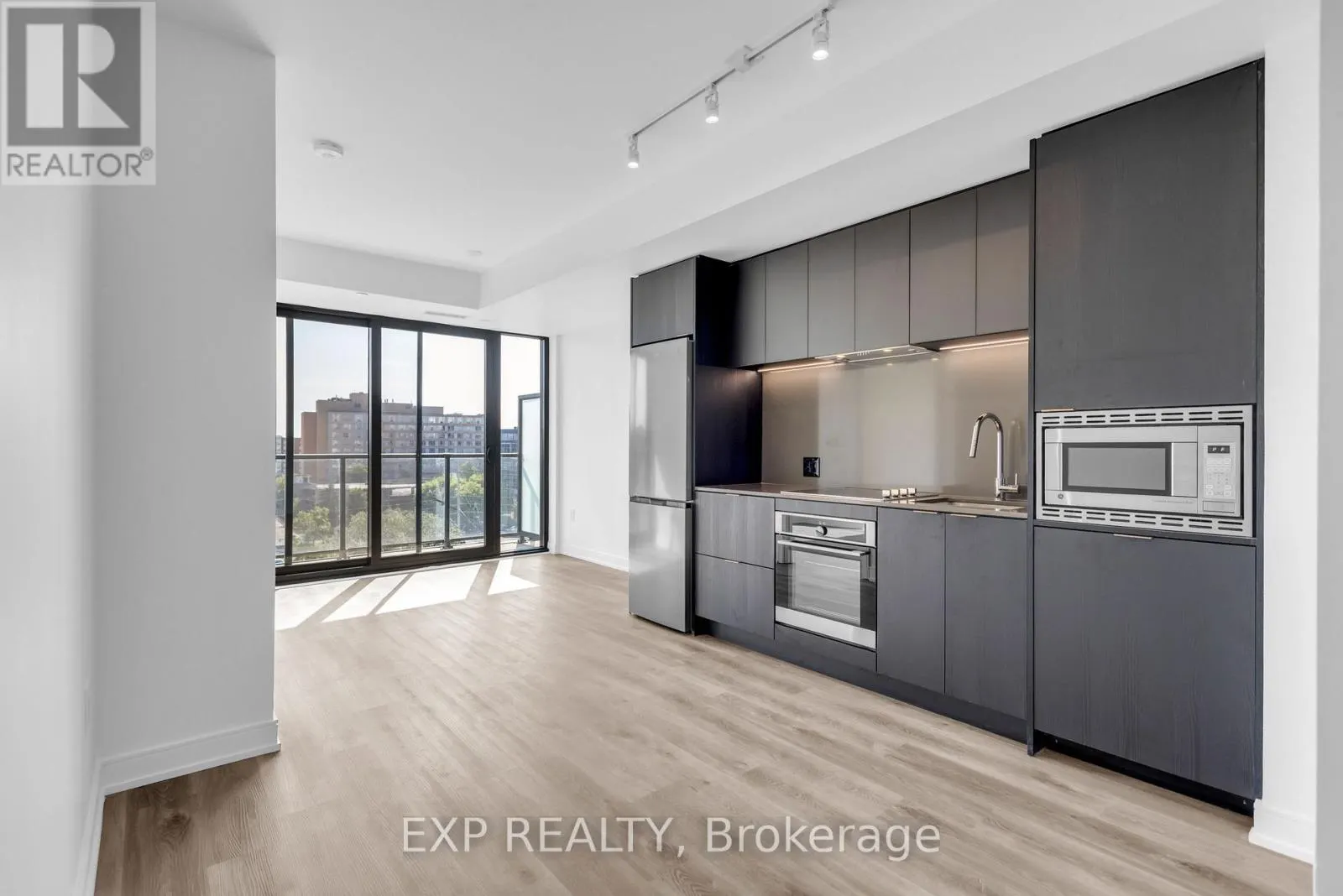 613 - 3009 NOVAR ROAD