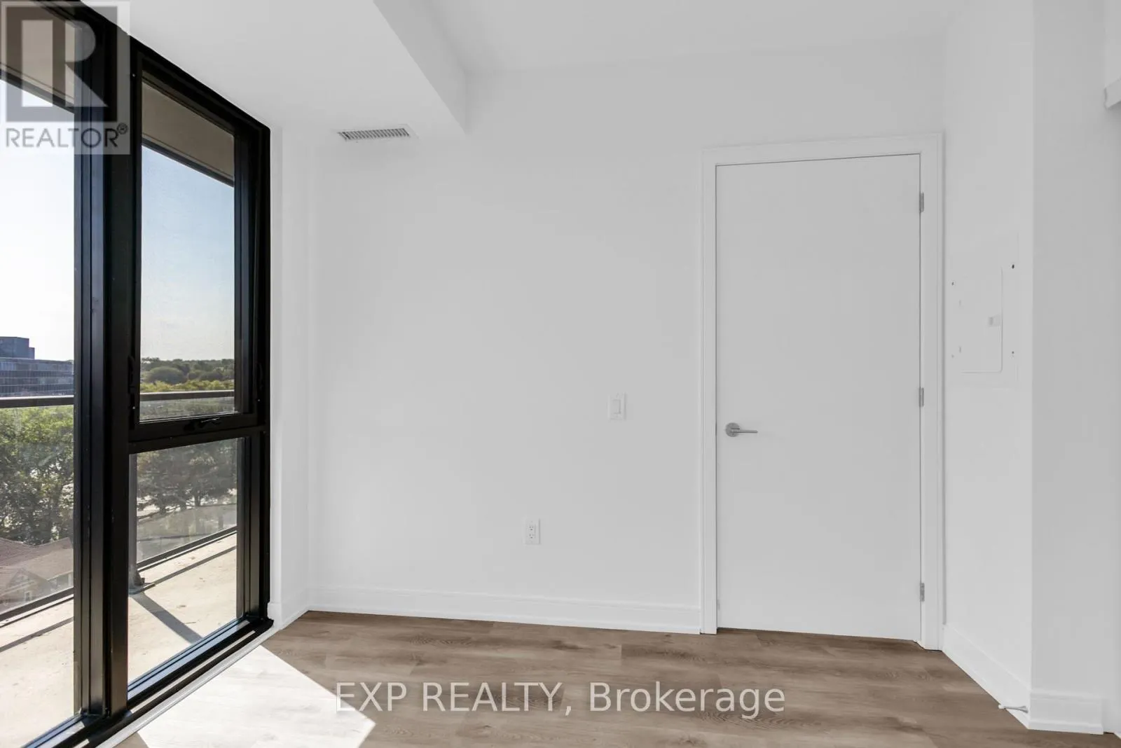 613 - 3009 NOVAR ROAD