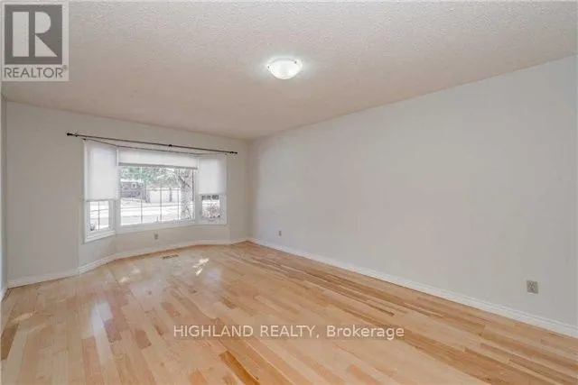 1246 HEATHFIELD CRESCENT