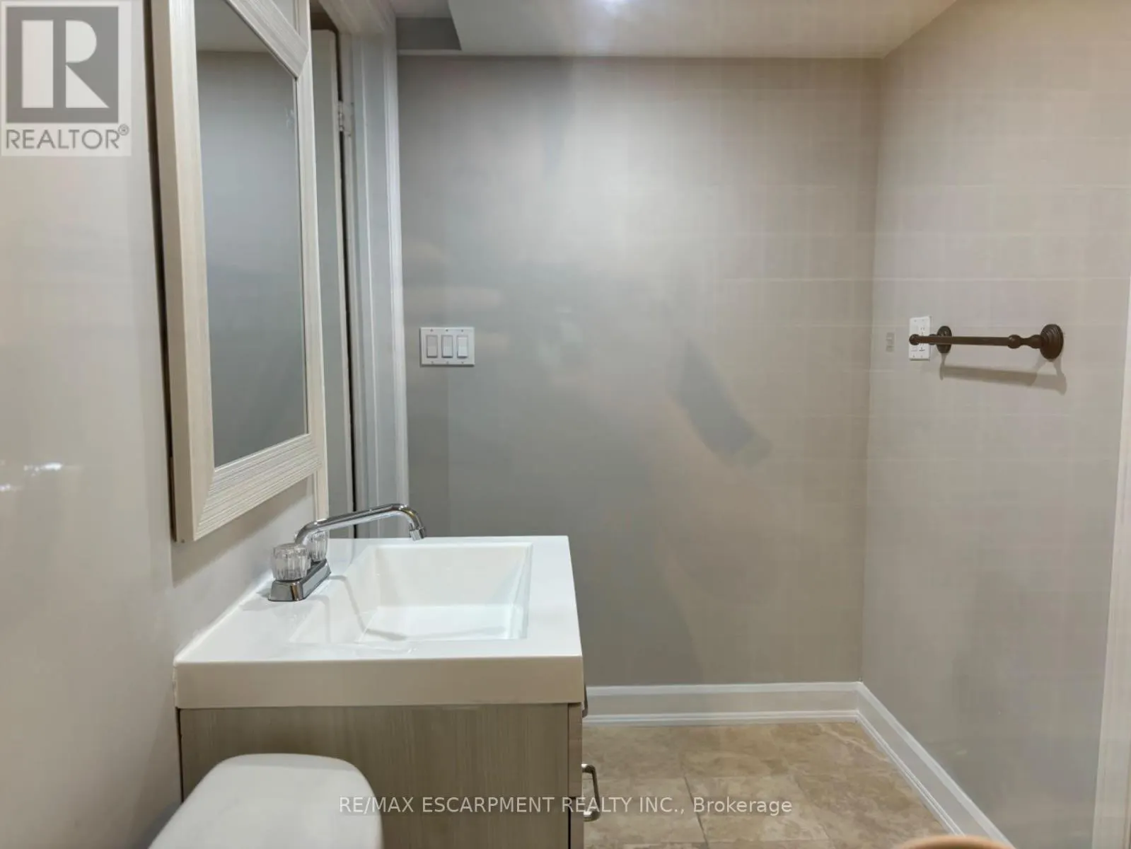 2129 FRONTIER DRIVE
