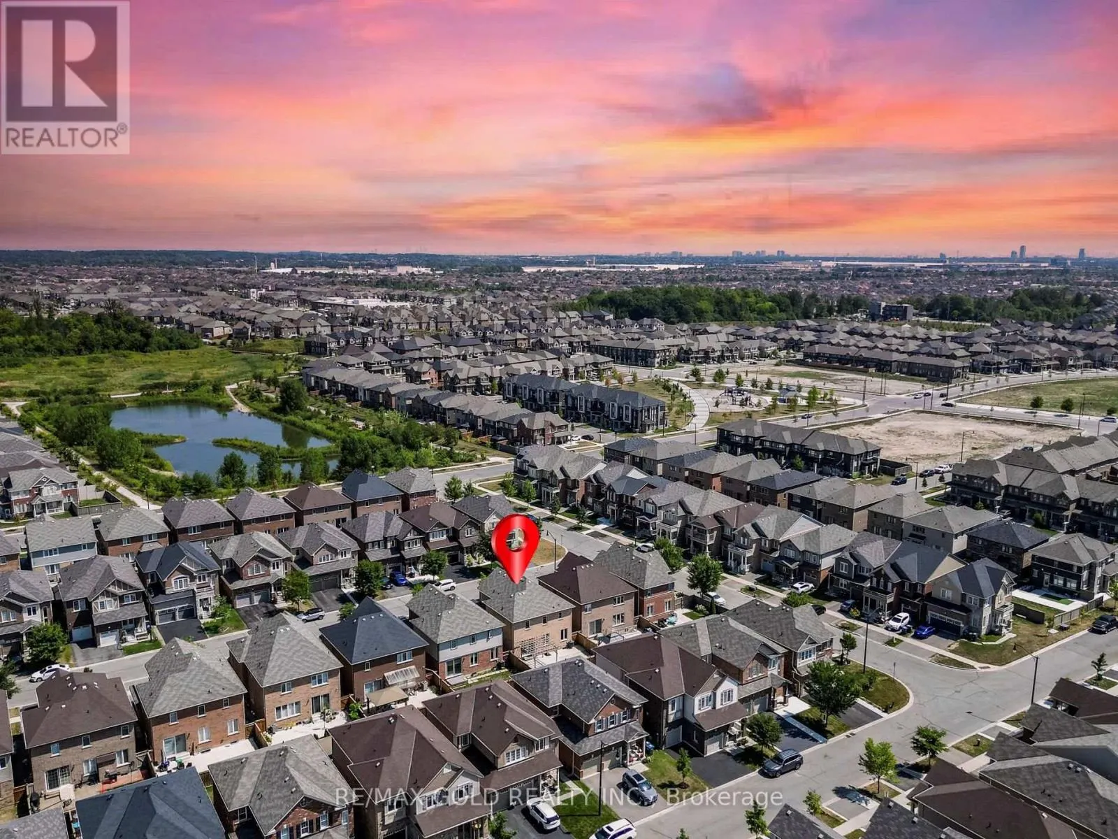6 FEEDER STREET