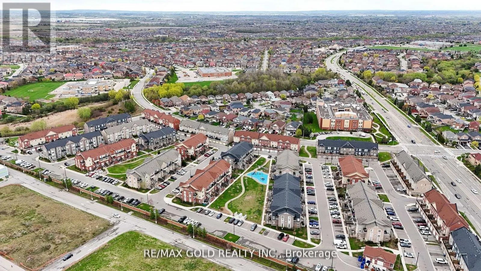 68 - 250 SUNNY MEADOW BOULEVARD S