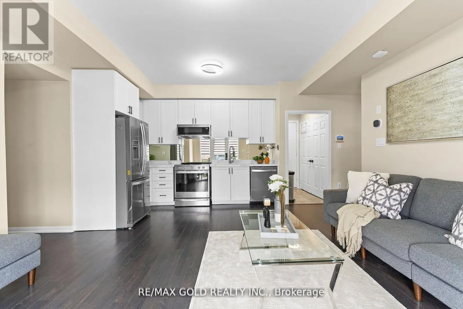 68 - 250 SUNNY MEADOW BOULEVARD S