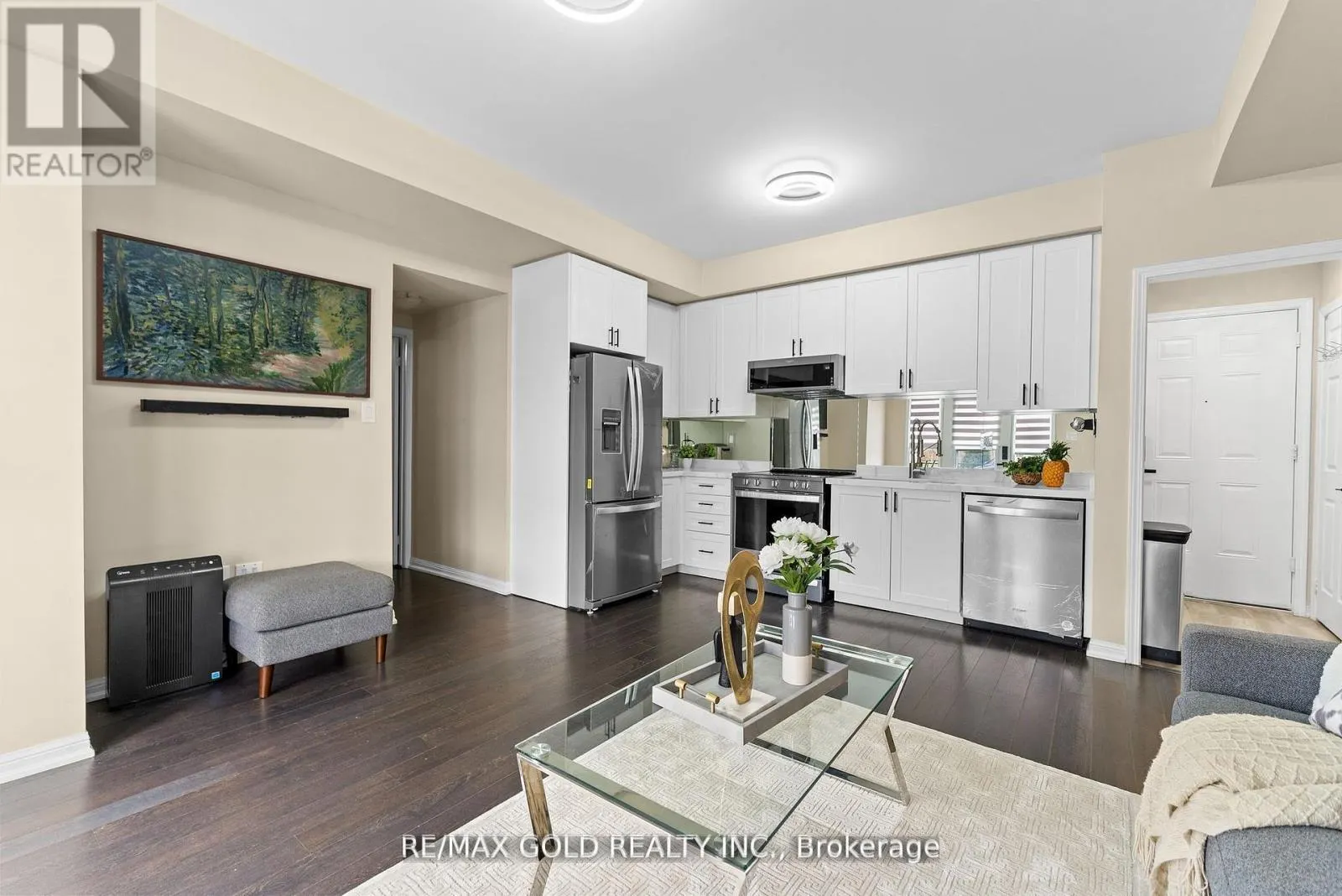 68 - 250 SUNNY MEADOW BOULEVARD S