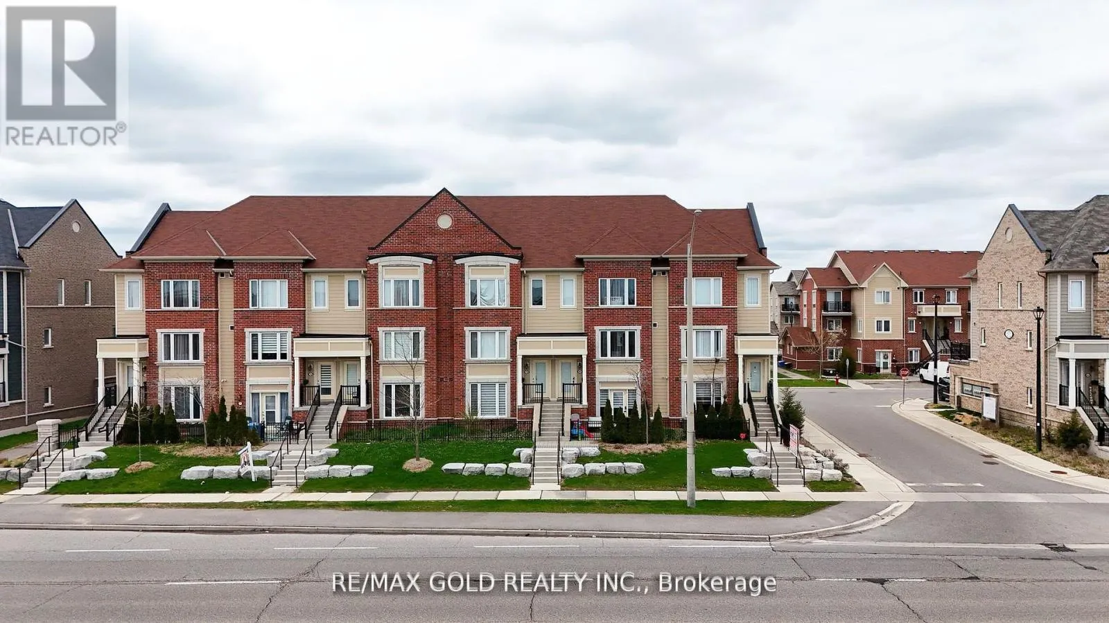68 - 250 SUNNY MEADOW BOULEVARD S